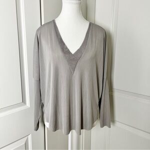 Zara Lightweight Gray Dolman Sleeve Blouse – Effortless Elegance, Medium